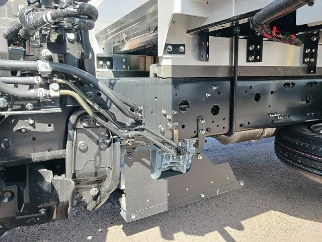 三菱 ファイター 2KG-FK65F(2WD)の写真17