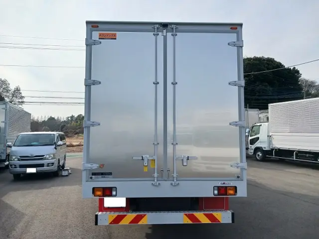 三菱 ファイター 2KG-FK65F(2WD)の写真6