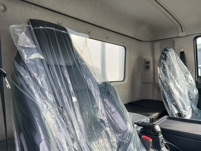 三菱 ファイター 2KG-FK65F(2WD)の写真15