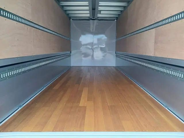 三菱 ファイター 2KG-FK65F(2WD)の写真3