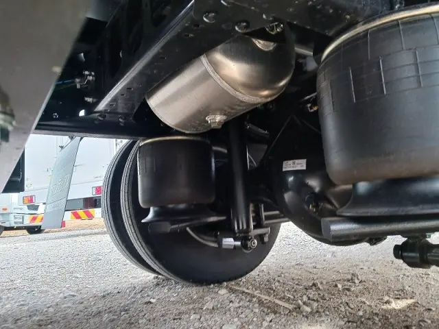三菱 ファイター 2KG-FK65F(2WD)の写真9