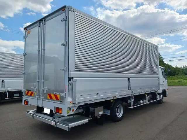 三菱 ファイター 2KG-FK65F(2WD)の写真2