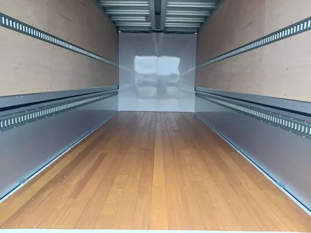 三菱 ファイター 2KG-FK65F(2WD)の写真3