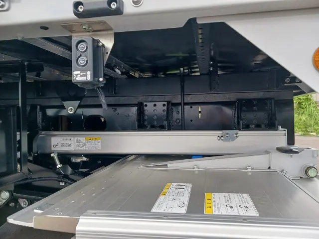 三菱 ファイター 2KG-FK65F(2WD)の写真28