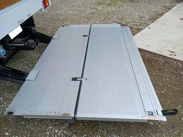 三菱 ファイター 2KG-FK65F(2WD)の写真6