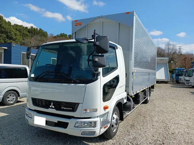 三菱 ファイター 2KG-FK65F(2WD)の写真1