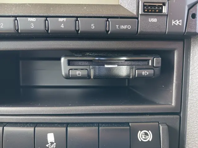 三菱 ファイター 2KG-FK65F(2WD)の写真24
