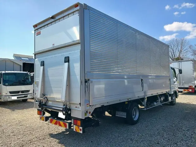 三菱 ファイター 2KG-FK65F(2WD)の写真2