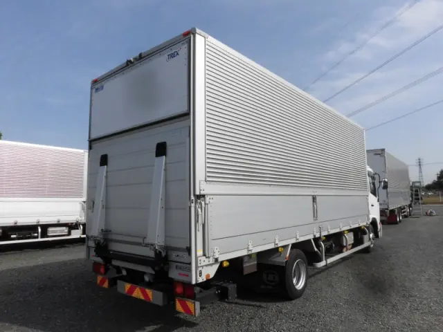 UD コンドル TKG-MK38L(2WD)の写真2