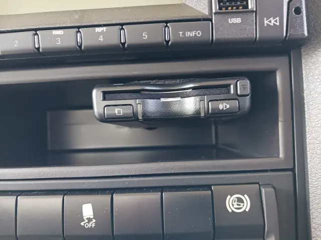 三菱 ファイター 2KG-FK65F(2WD)の写真18