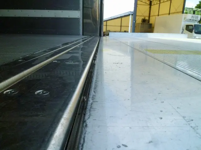 三菱 ファイター 2KG-FK65F(2WD)の写真6