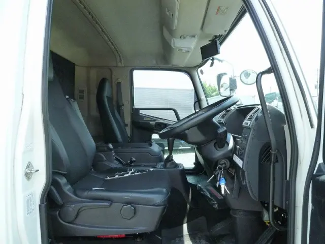 三菱 ファイター 2KG-FK65F(2WD)の写真7