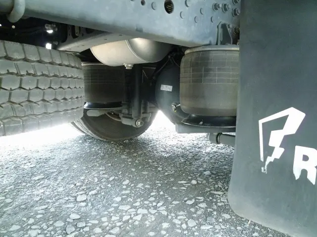 三菱 ファイター 2KG-FK65F(2WD)の写真9