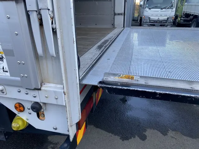 三菱 キャンター 2RG-FED90(2WD)の写真4