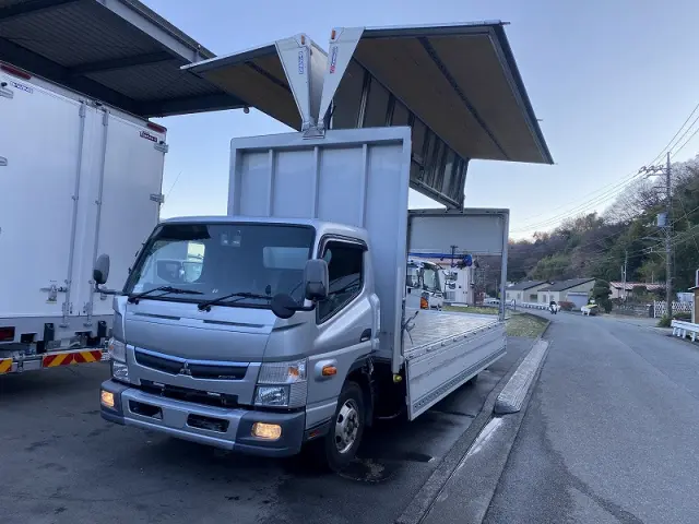 三菱 キャンター 2RG-FED90(2WD)の写真5