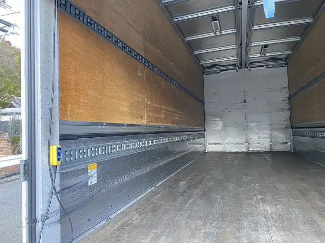 三菱 キャンター 2RG-FED90(2WD)の写真17