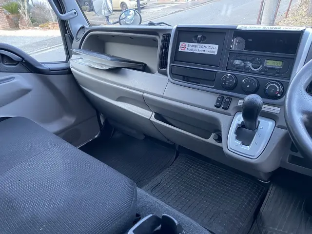 三菱 キャンター 2RG-FED90(2WD)の写真21