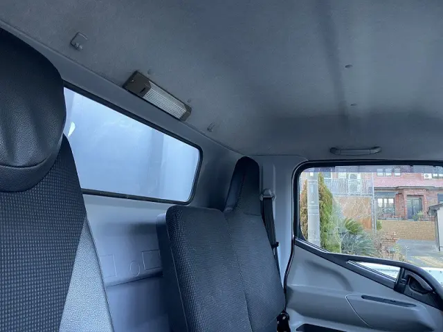 三菱 キャンター 2RG-FED90(2WD)の写真22