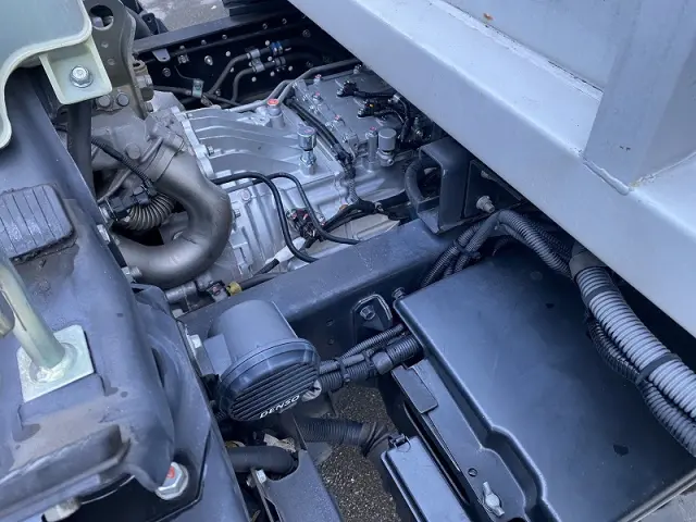 三菱 キャンター 2RG-FED90(2WD)の写真26