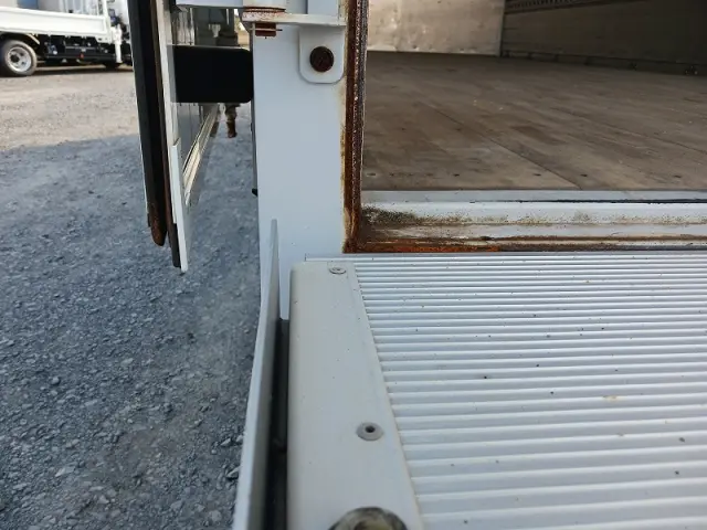 三菱 ファイター 2KG-FK62F(2WD)の写真27