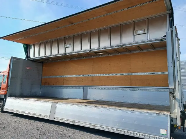 いすゞ ギガ QKG-CYJ77A(8x4)の写真25