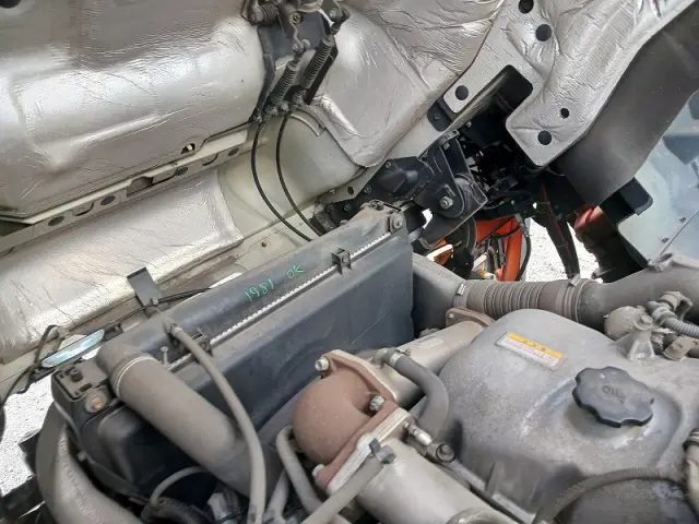 いすゞ ギガ QKG-CYJ77A(8x4)の写真40