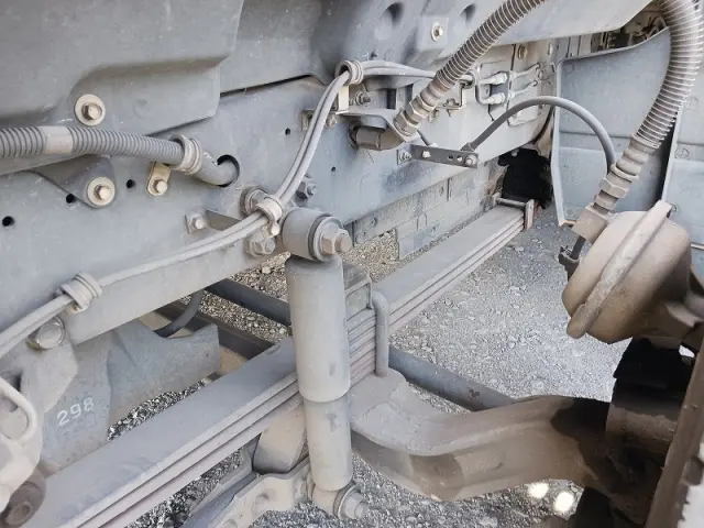 いすゞ ギガ QKG-CYJ77A(8x4)の写真42