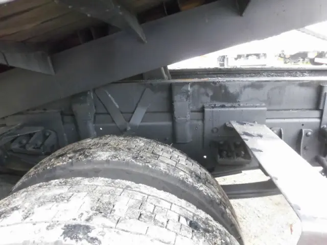 UD コンドル KK-MK25A(2WD)の写真9