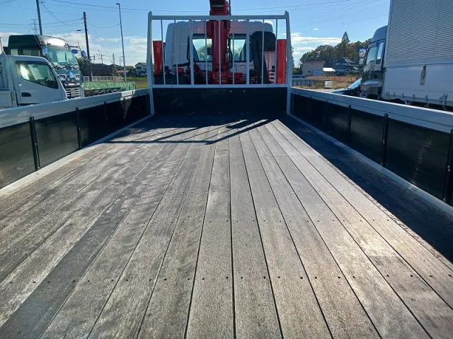 三菱 ファイター 2KG-FK62FZ(2WD)の写真3