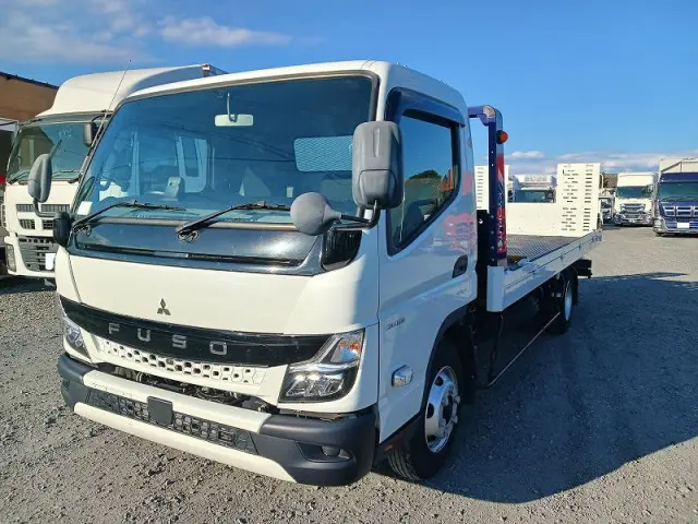 三菱 キャンター 2PG-FEB80(2WD)の写真1