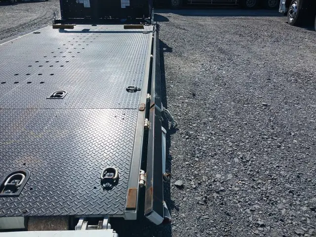 三菱 キャンター 2PG-FEB80(2WD)の写真5