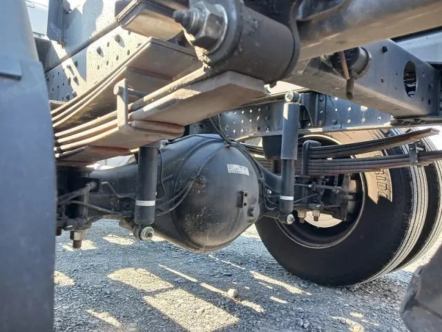 三菱 キャンター 2PG-FEB80(2WD)の写真9