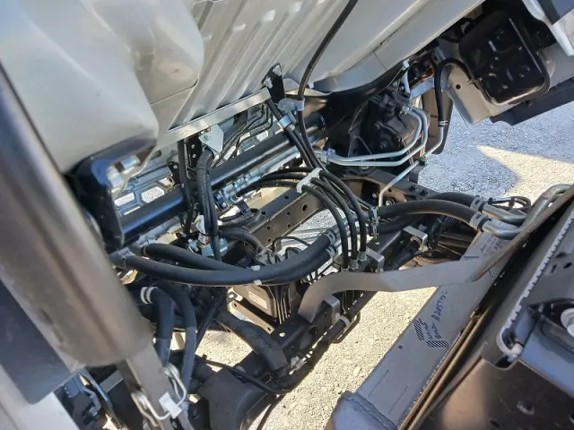 三菱 キャンター 2PG-FEB80(2WD)の写真42