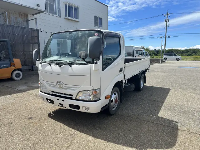 トヨタ ダイナ XZU675(4WD)の写真1