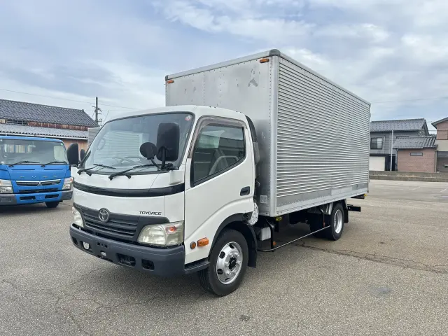 トヨタ トヨエース BKG-XZU414(2WD)の写真1
