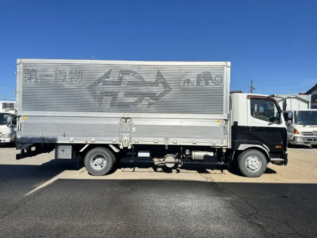三菱 ファイター FK71F(2WD)の写真10