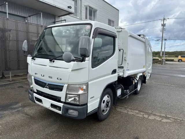三菱 キャンター FEA50(2WD)の写真1