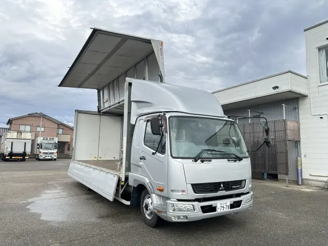 三菱 ファイター FK64F(2WD)の写真3