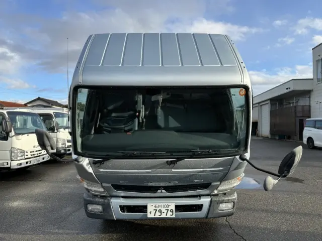 三菱 キャンター FEB50(2WD)の写真5
