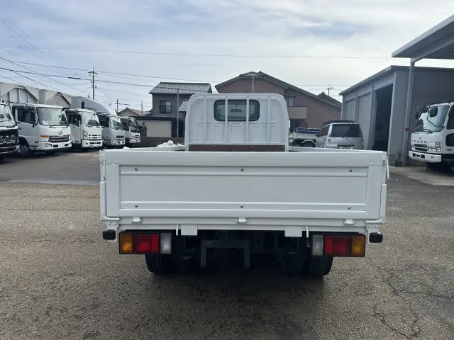 いすゞ エルフ NJS85A(2WD)の写真6