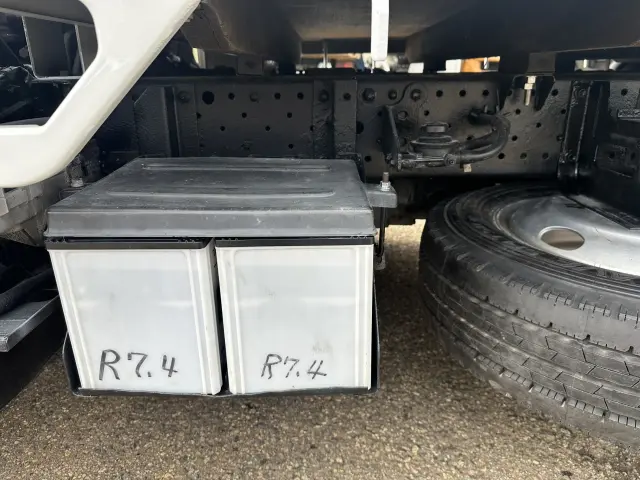 いすゞ エルフ NJS85A(2WD)の写真11