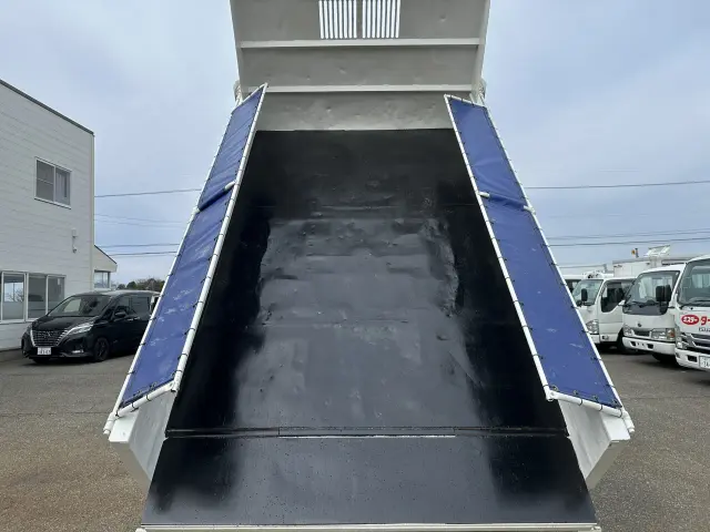 日野 レンジャー FC9JCAA(2WD)の写真9