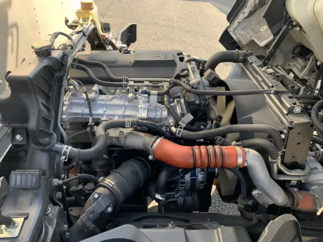 三菱 キャンター TPG-FEB50(2WD)の写真10