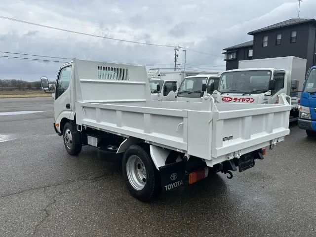 トヨタ ダイナ TKG-XZU620D(2WD)の写真3