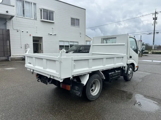 トヨタ ダイナ TKG-XZU620D(2WD)の写真4