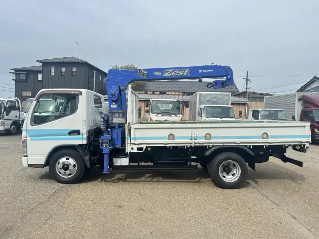 三菱 キャンター PDG-FE73DN(2WD)の写真8