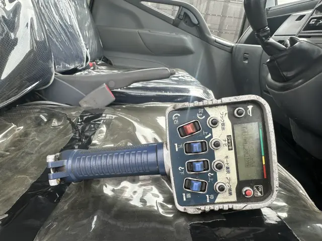 三菱 キャンター PDG-FE73DN(2WD)の写真14