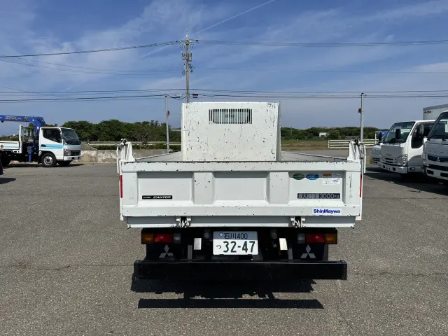 三菱 キャンター 2RG-FBA60(2WD)の写真7