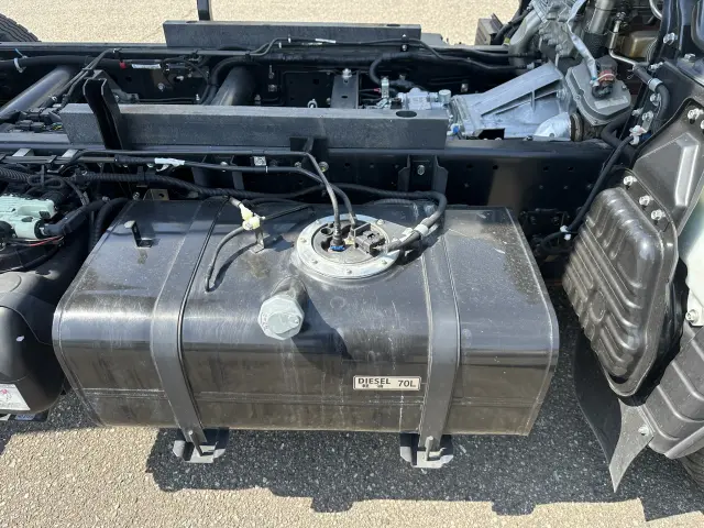 三菱 キャンター 2RG-FBA60(2WD)の写真14