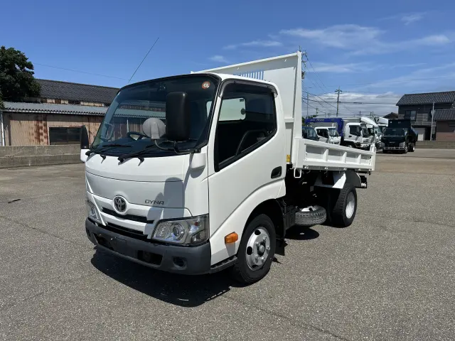 トヨタ ダイナ XZC600D(2WD)の写真1
